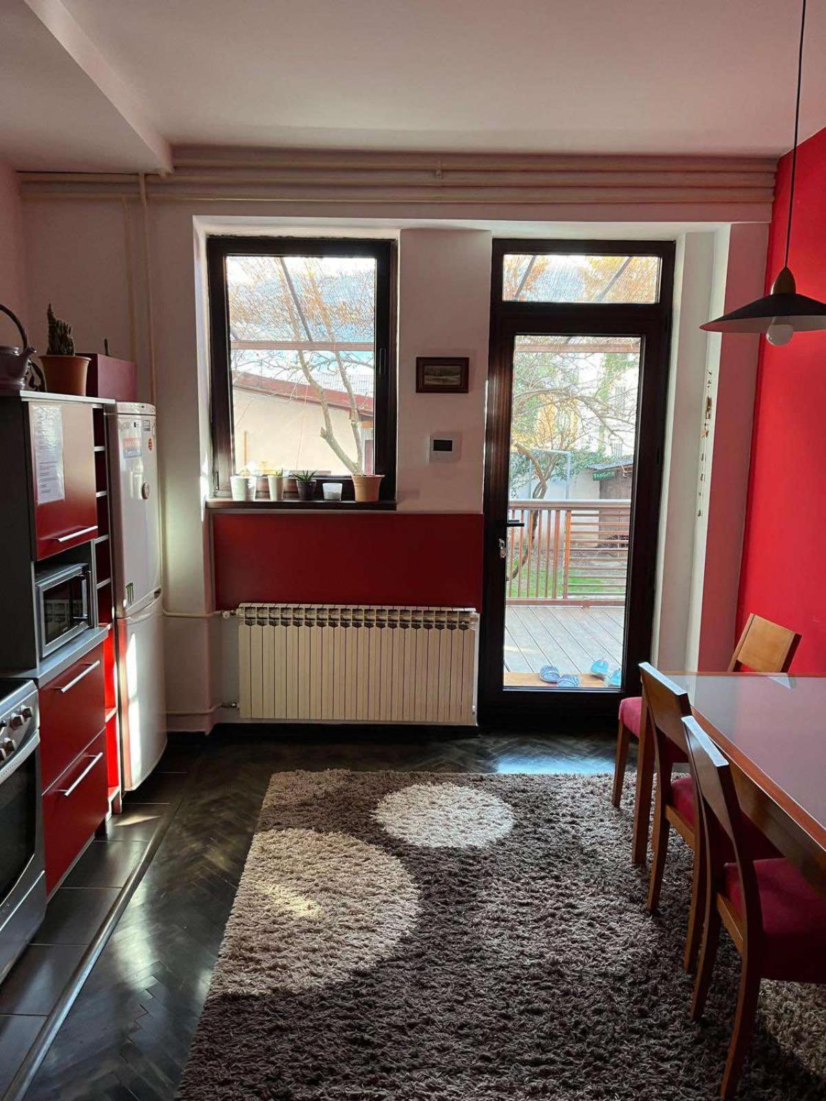 Apartments Music And Garden Apartment *